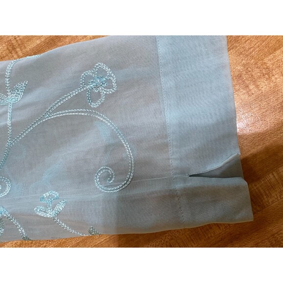 Green Sheer Embroidered Button Down Blouse Large - Picture 5 of 7